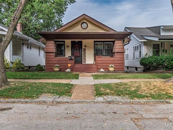5047 Dewey Avenue, St Louis, MO 63116