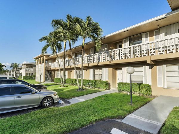 1050 CITRUS Way, Unit 202, Delray Beach, FL 33445