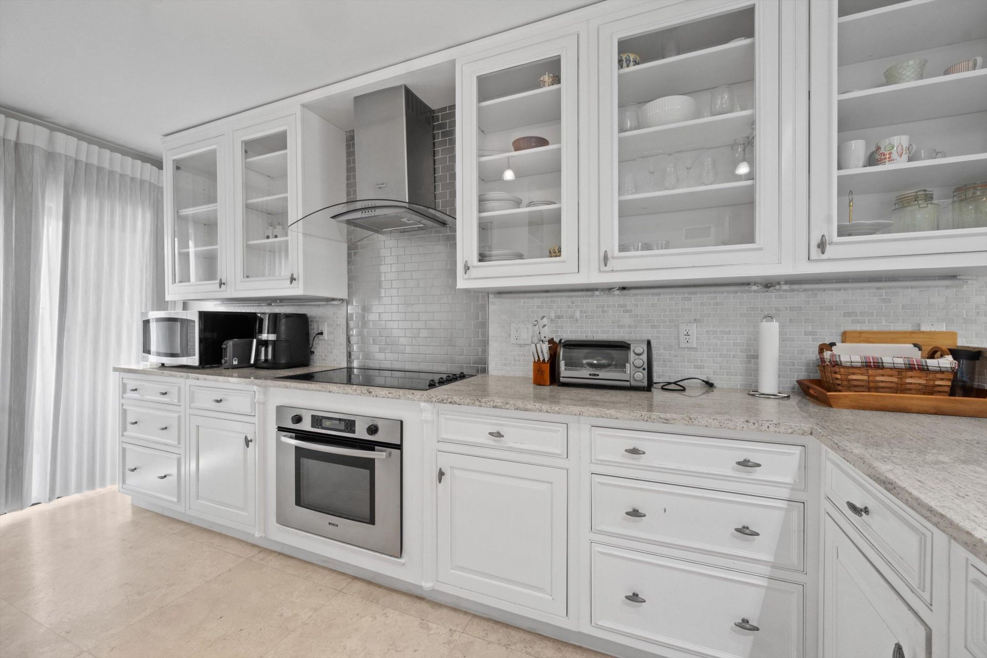 13329 Polo Club Road, Unit 105, Wellington, FL 33414 Photo