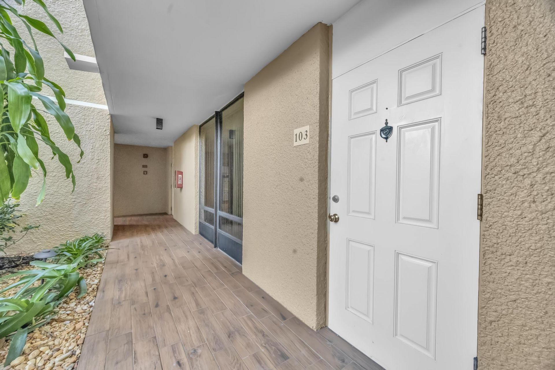 3492 NE Causeway Boulevard, Unit 103, Jensen Beach, FL 34957 Photo