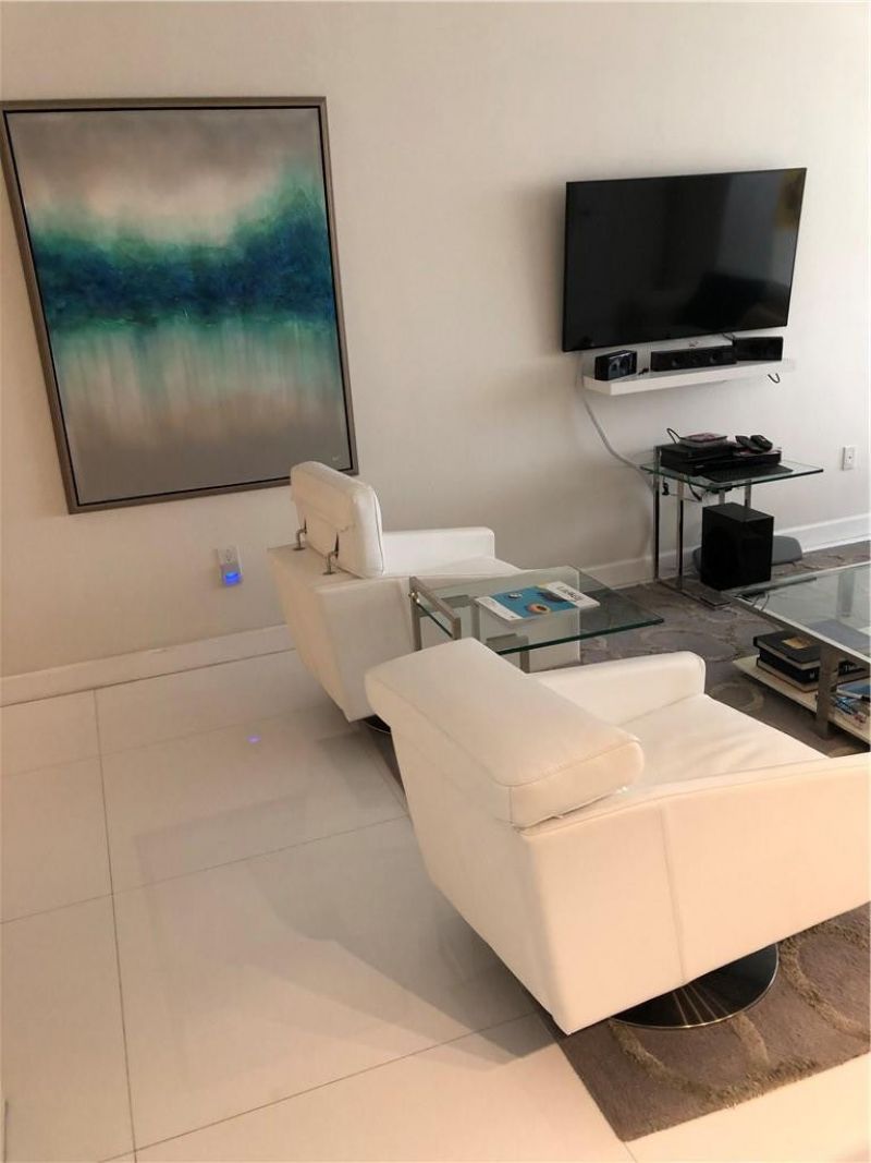 6423 Collins Avenue, Unit 1501, Miami Beach, FL 33141 Photo