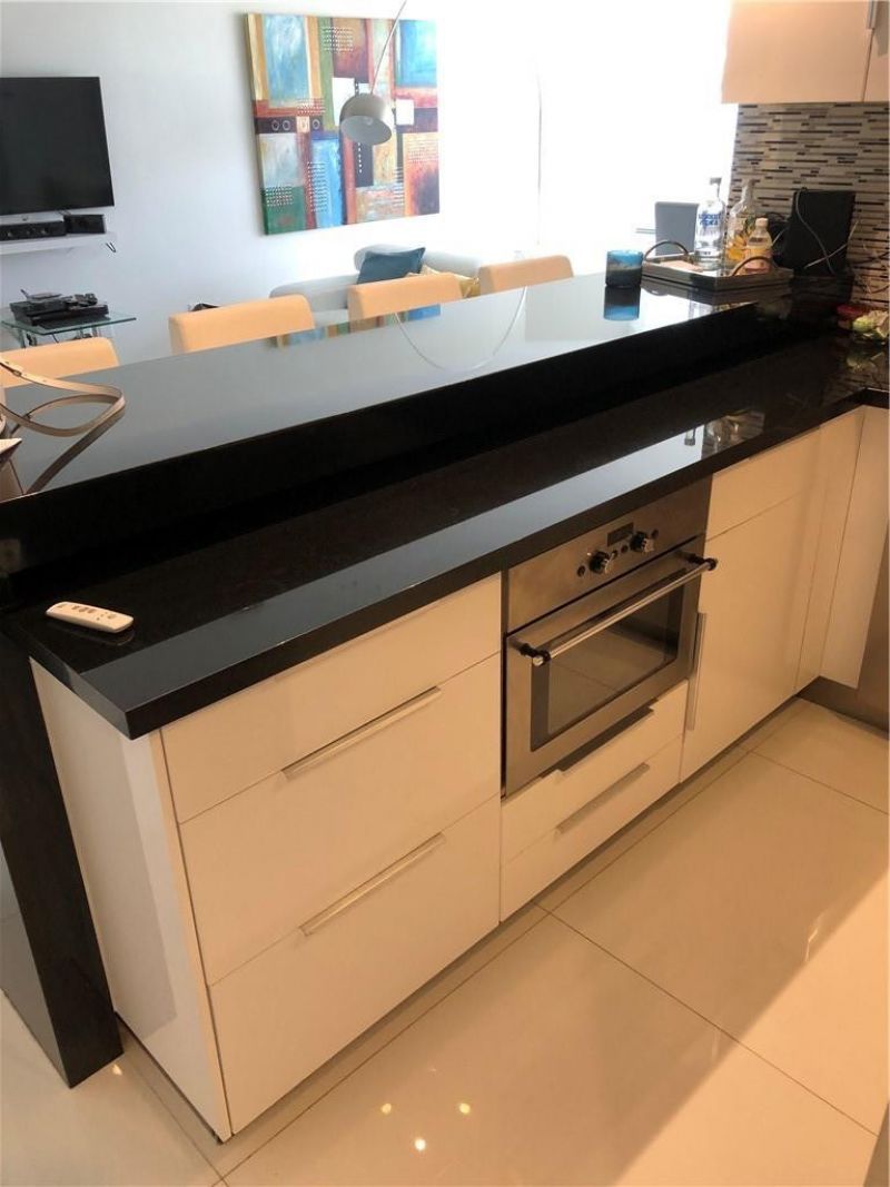 6423 Collins Avenue, Unit 1501, Miami Beach, FL 33141 Photo