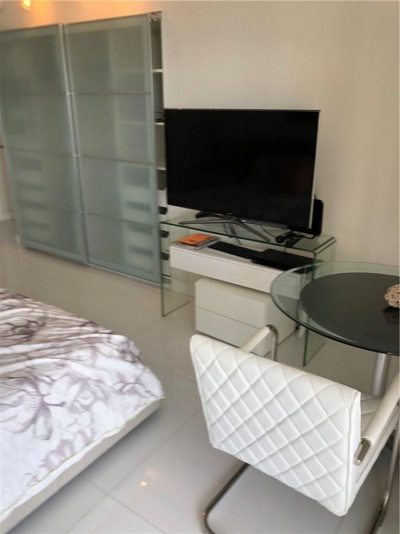 6423 Collins Avenue, Unit 1501, Miami Beach, FL 33141 Photo