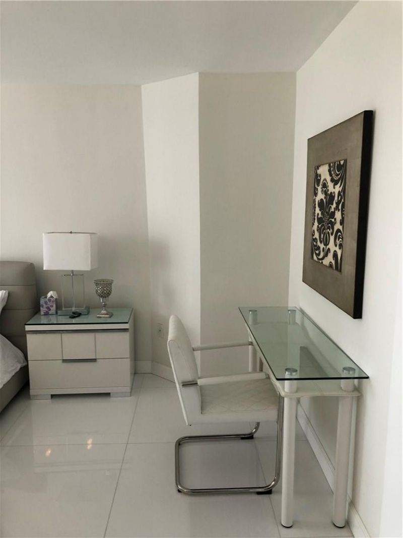6423 Collins Avenue, Unit 1501, Miami Beach, FL 33141 Photo