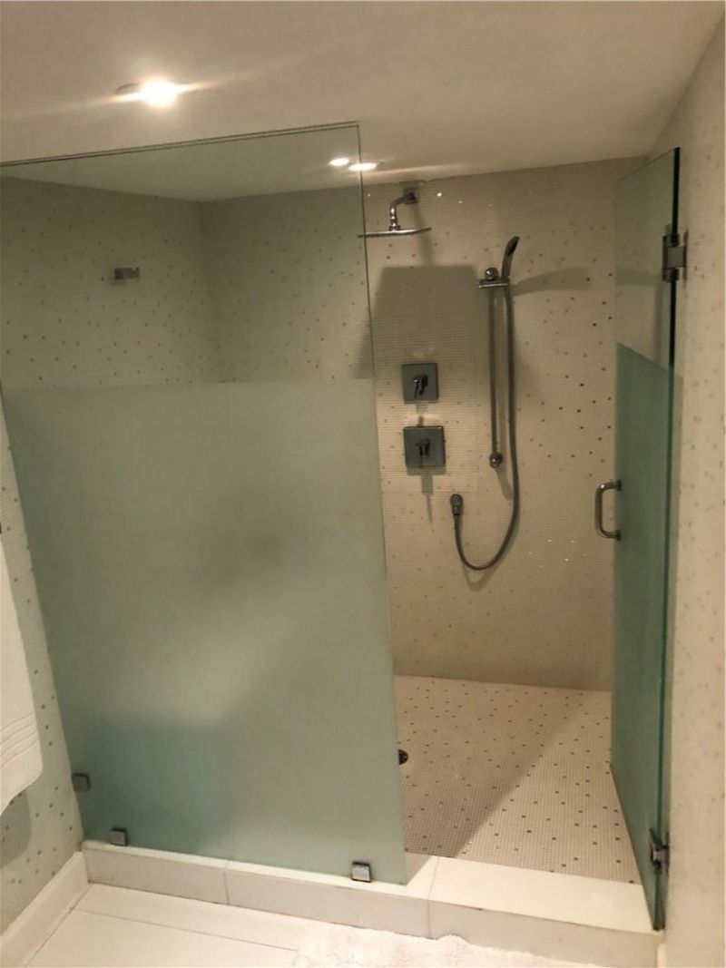 6423 Collins Avenue, Unit 1501, Miami Beach, FL 33141 Photo