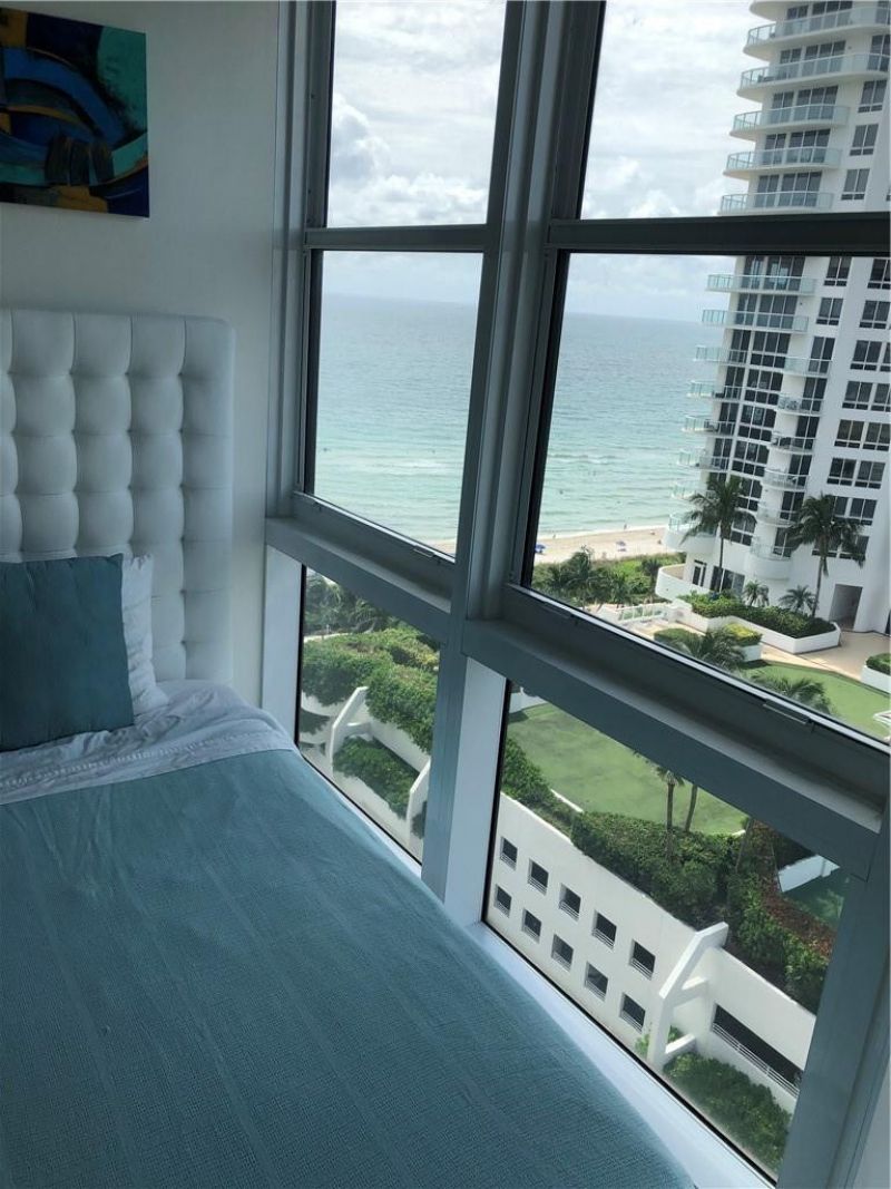 6423 Collins Avenue, Unit 1501, Miami Beach, FL 33141 Photo
