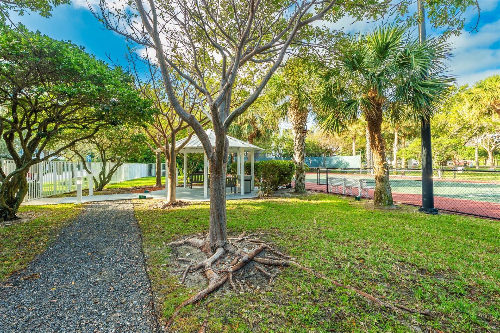 1600 S Ocean Boulevard, Unit 301, Pompano Beach, FL 33062 Photo