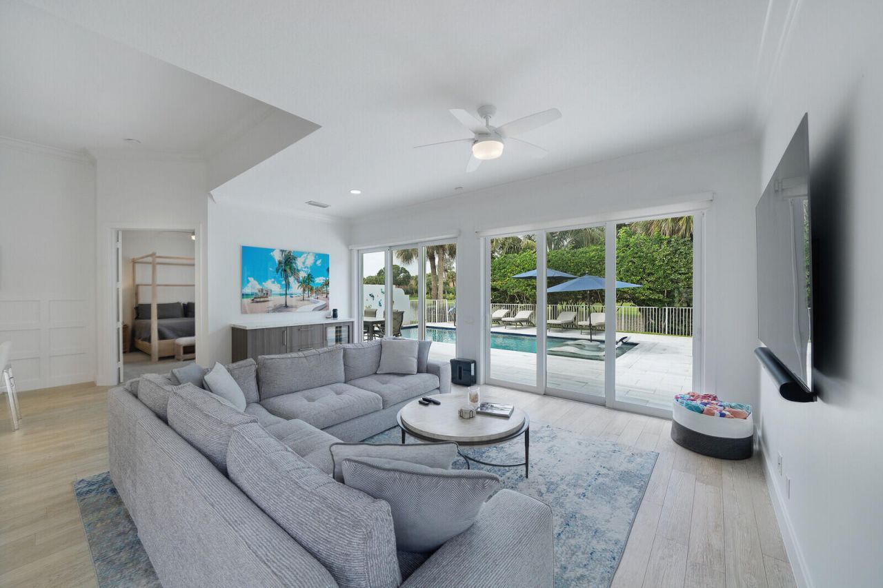 615 Rosa Court, Palm Beach Gardens, FL 33410 Photo