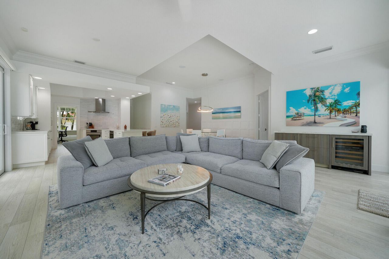615 Rosa Court, Palm Beach Gardens, FL 33410 Photo