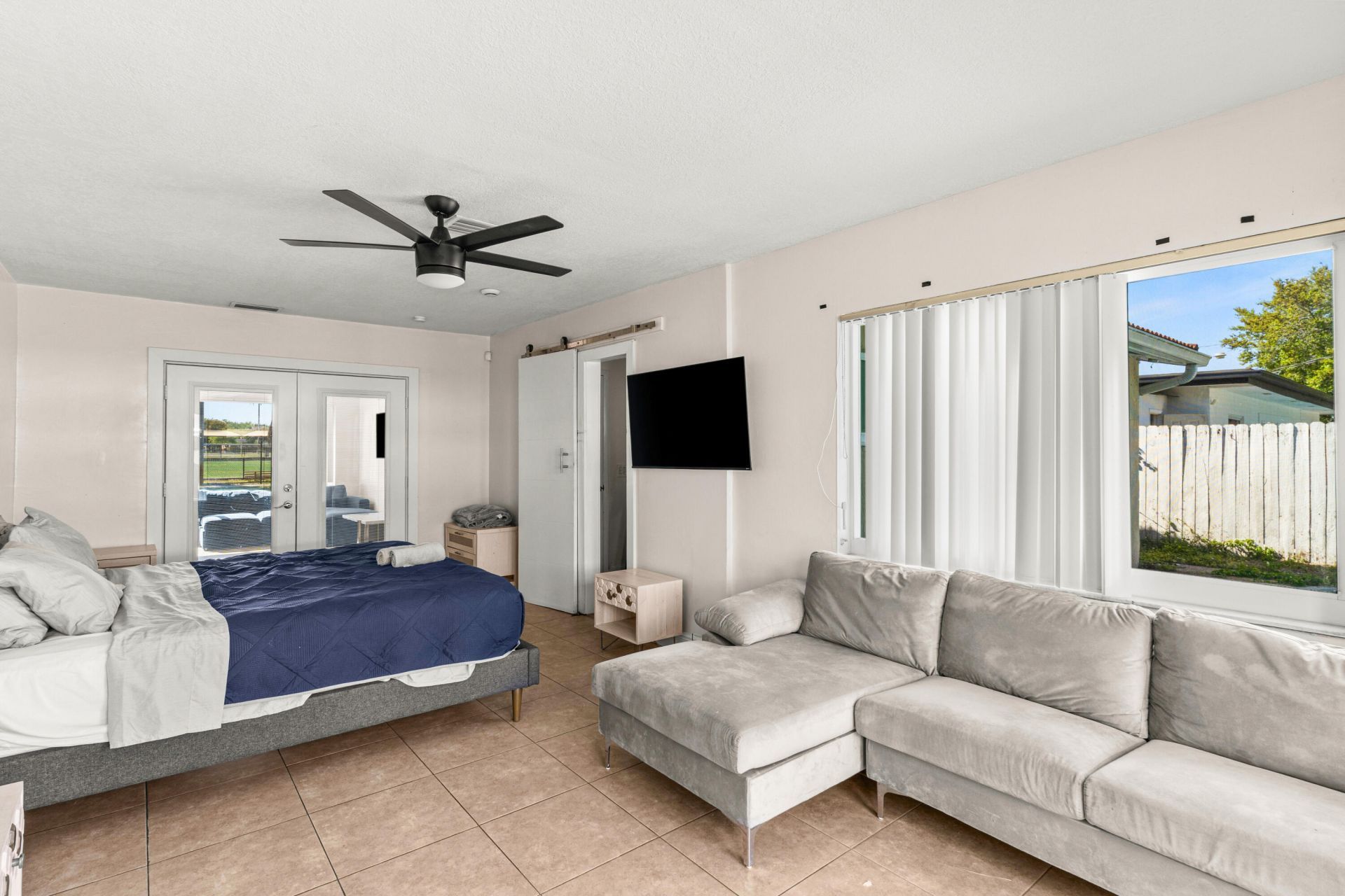 1121 N 66th Terrace, Hollywood, FL 33024 Photo