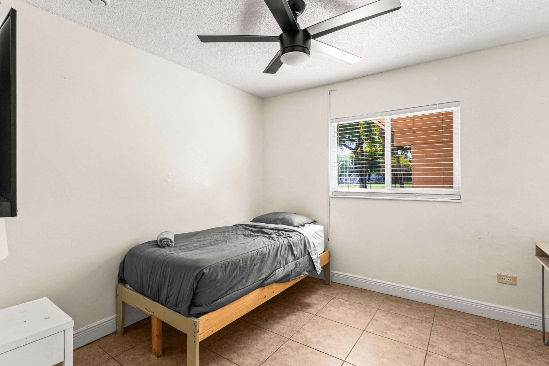 1121 N 66th Terrace, Hollywood, FL 33024 Photo