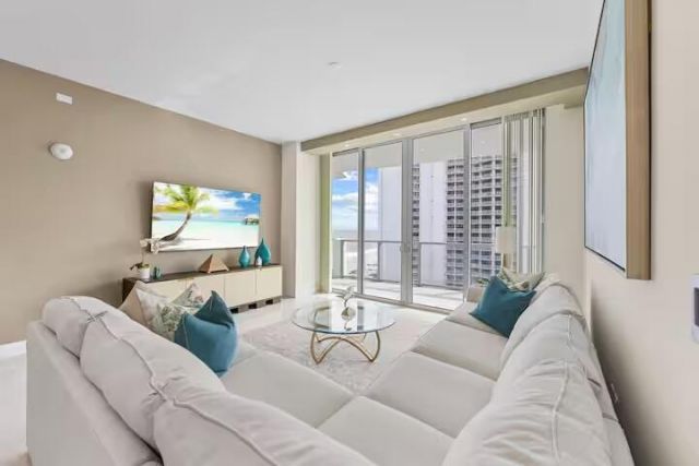 3100 N Ocean Drive, Unit H1707, Singer Island, FL 33404 Photo