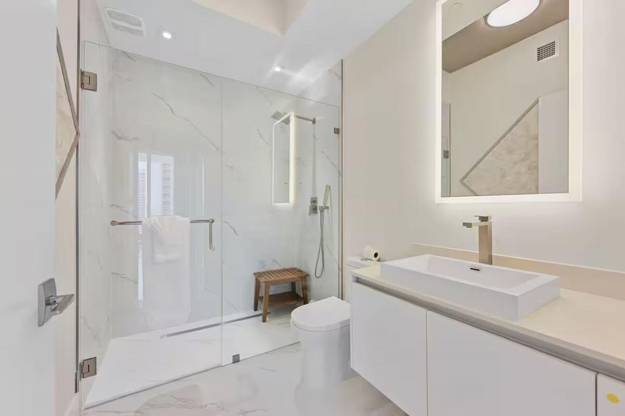 3100 N Ocean Drive, Unit H1707, Singer Island, FL 33404 Photo