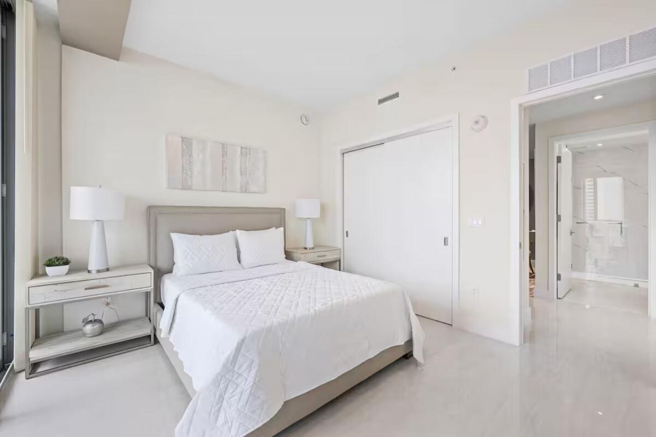 3100 N Ocean Drive, Unit H1707, Singer Island, FL 33404 Photo