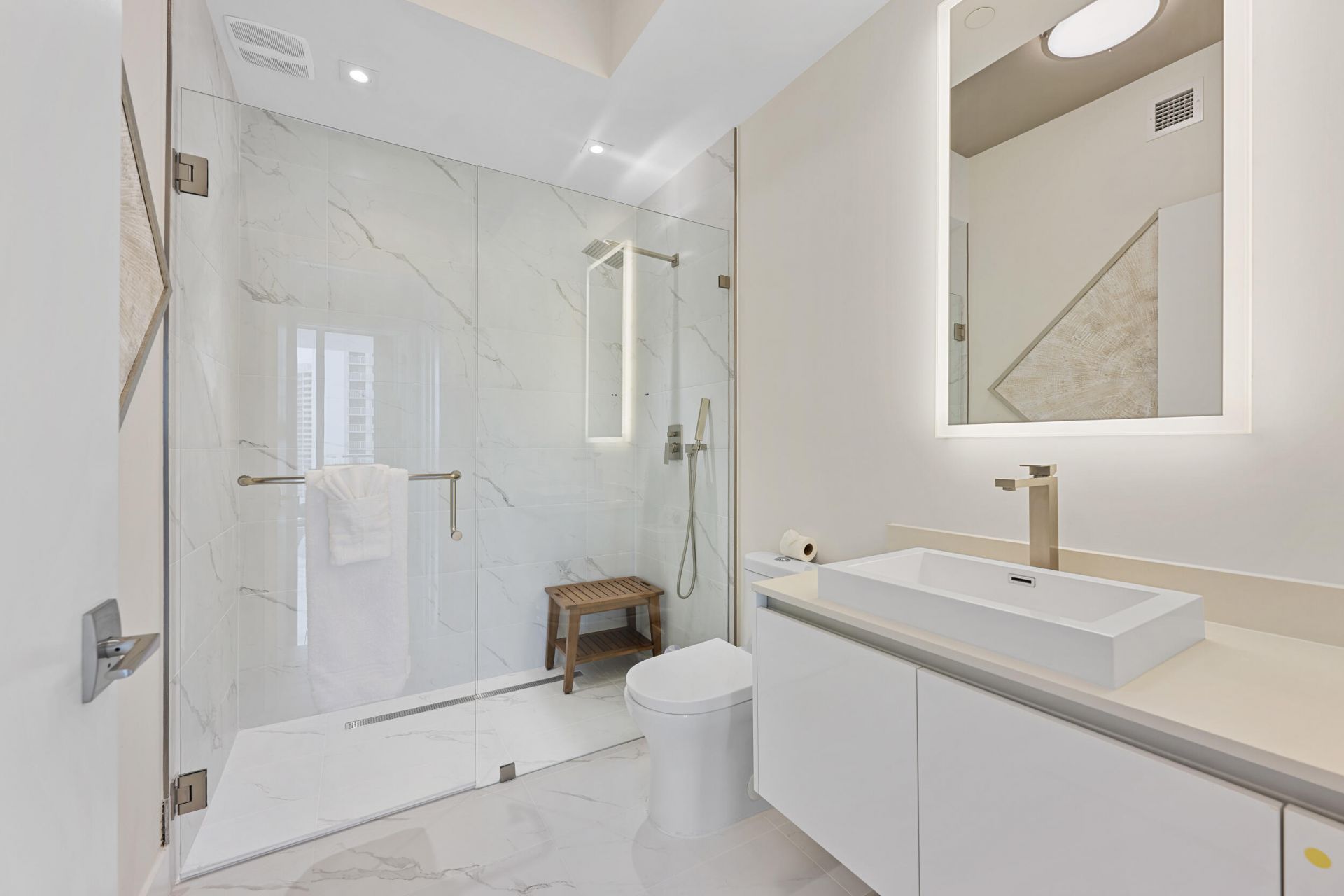 3100 N Ocean Drive, Unit H1707, Singer Island, FL 33404 Photo