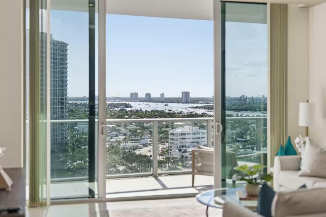 3100 N Ocean Drive, Unit H1707, Singer Island, FL 33404 Photo