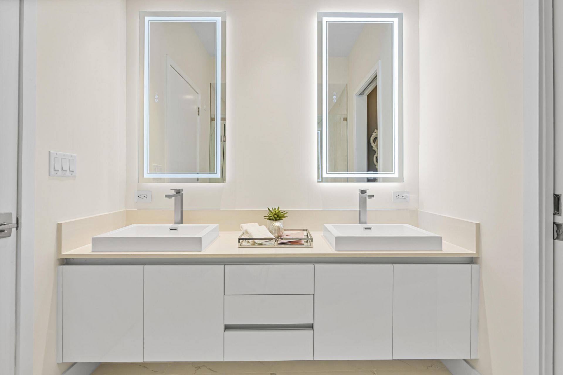 3100 N Ocean Drive, Unit H1707, Singer Island, FL 33404 Photo