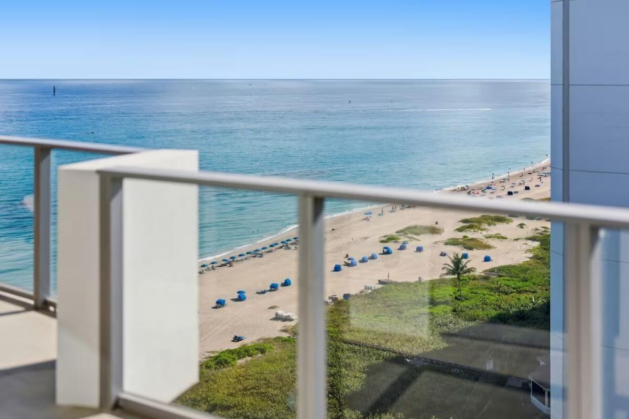 3100 N Ocean Drive, Unit H1707, Singer Island, FL 33404 Photo