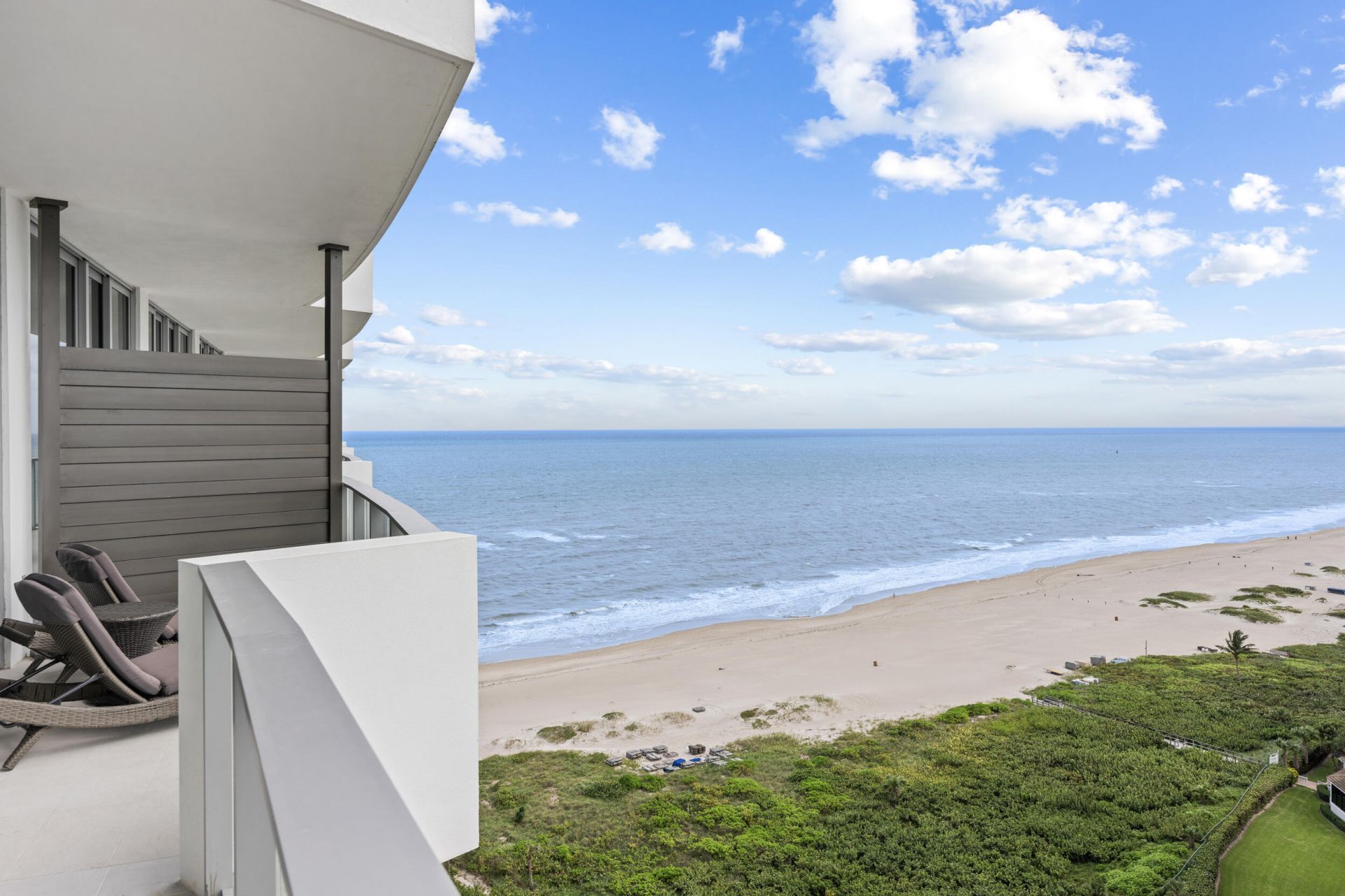 3100 N Ocean Drive, Unit H1707, Singer Island, FL 33404 Photo