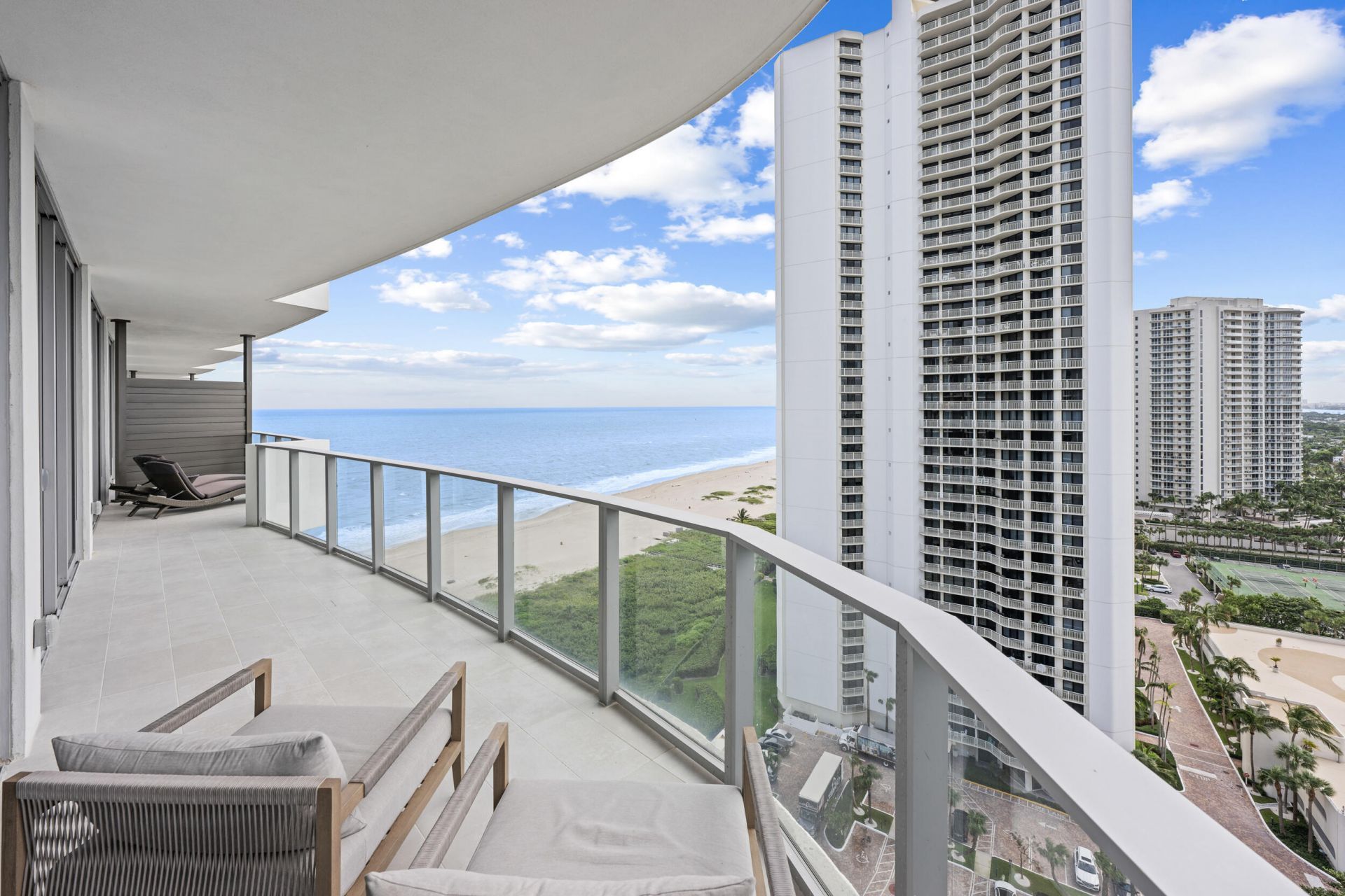 3100 N Ocean Drive, Unit H1707, Singer Island, FL 33404 Photo
