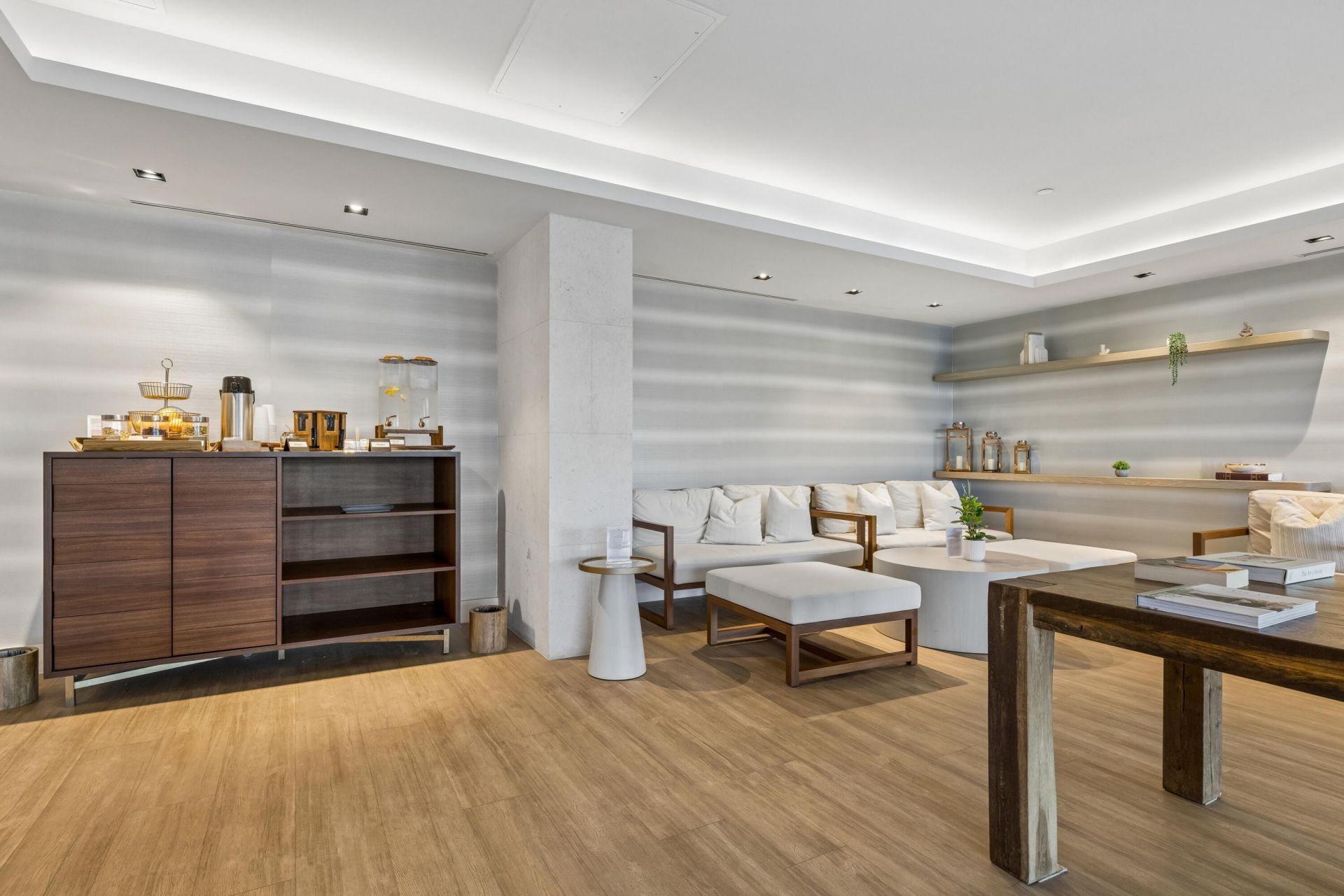 3100 N Ocean Drive, Unit H1707, Singer Island, FL 33404 Photo