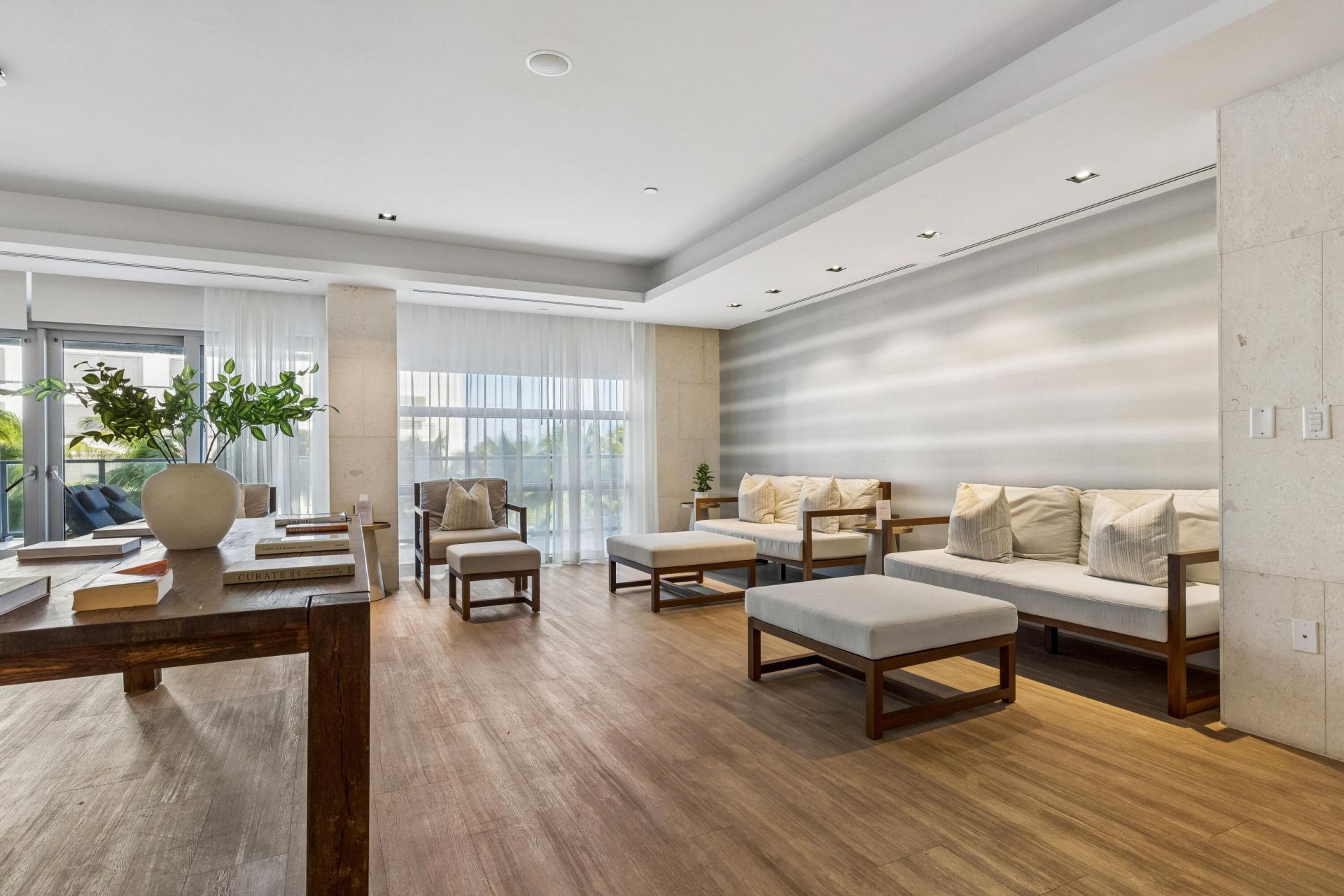 3100 N Ocean Drive, Unit H1707, Singer Island, FL 33404 Photo