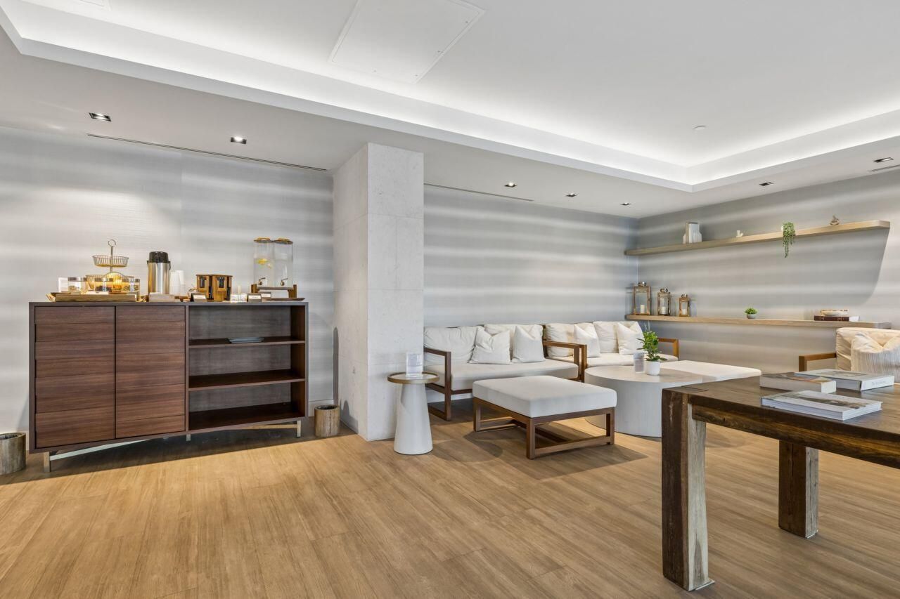3100 N Ocean Drive, Unit H1707, Singer Island, FL 33404 Photo