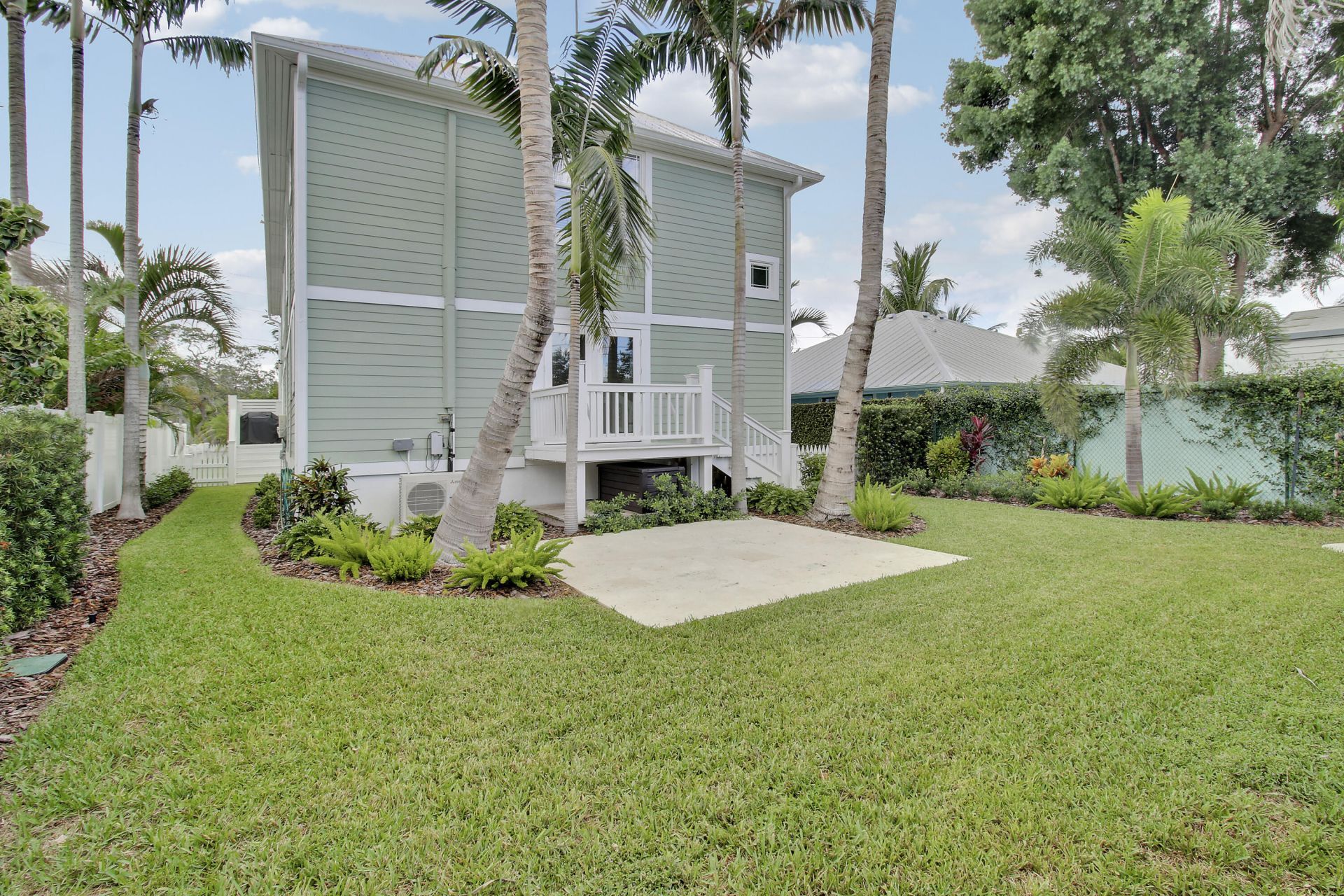 9172 SE Apollo Street, Hobe Sound, FL 33455 Photo