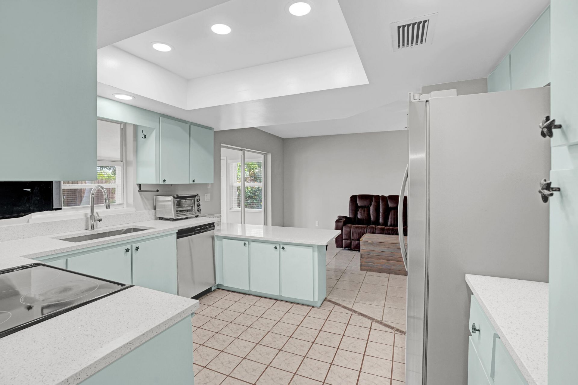1902 Eucalyptus Avenue, Hutchinson Island, FL 34949 Photo