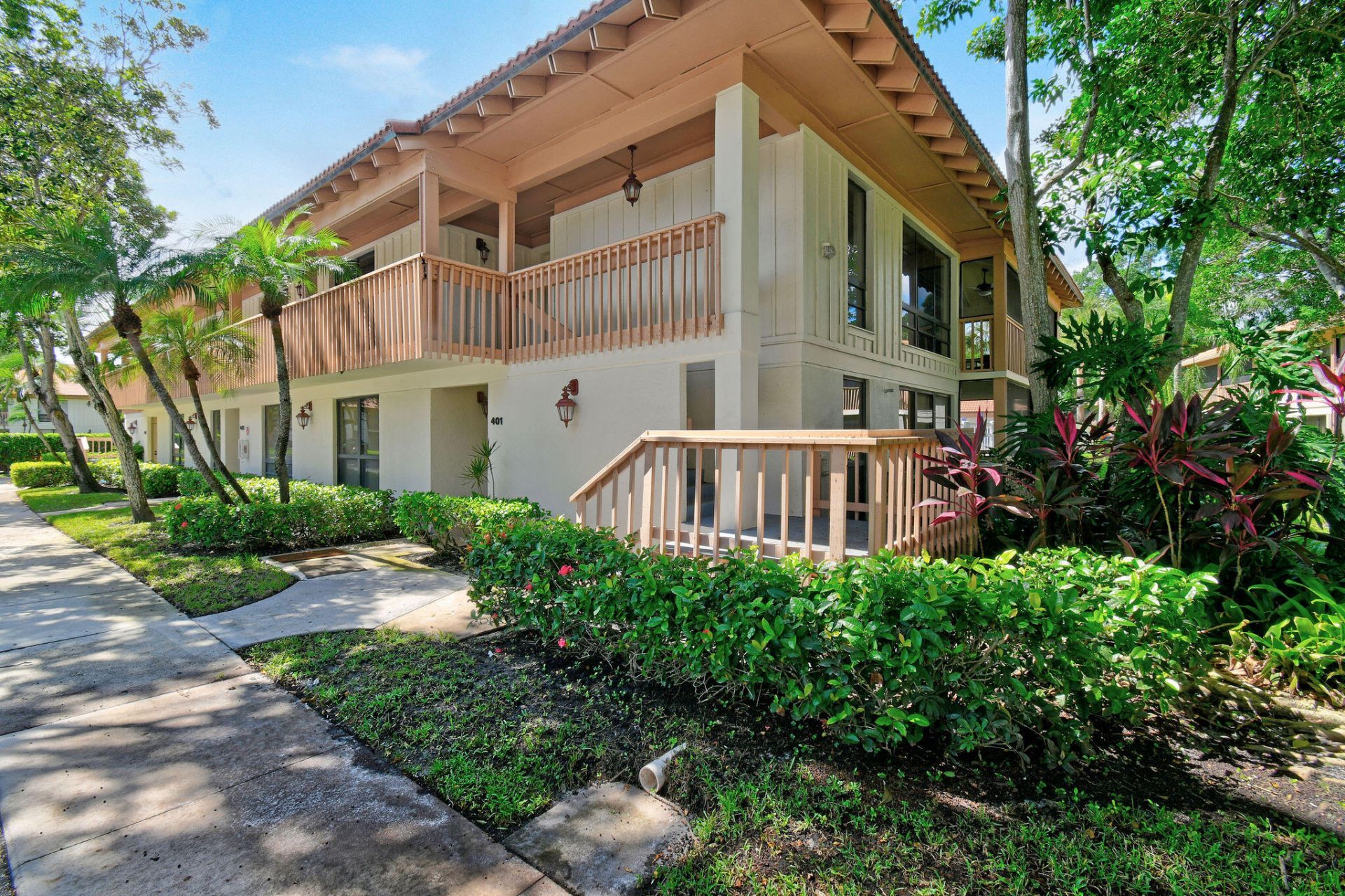 407 Brackenwood Lane S, Palm Beach Gardens, FL 33418 Photo