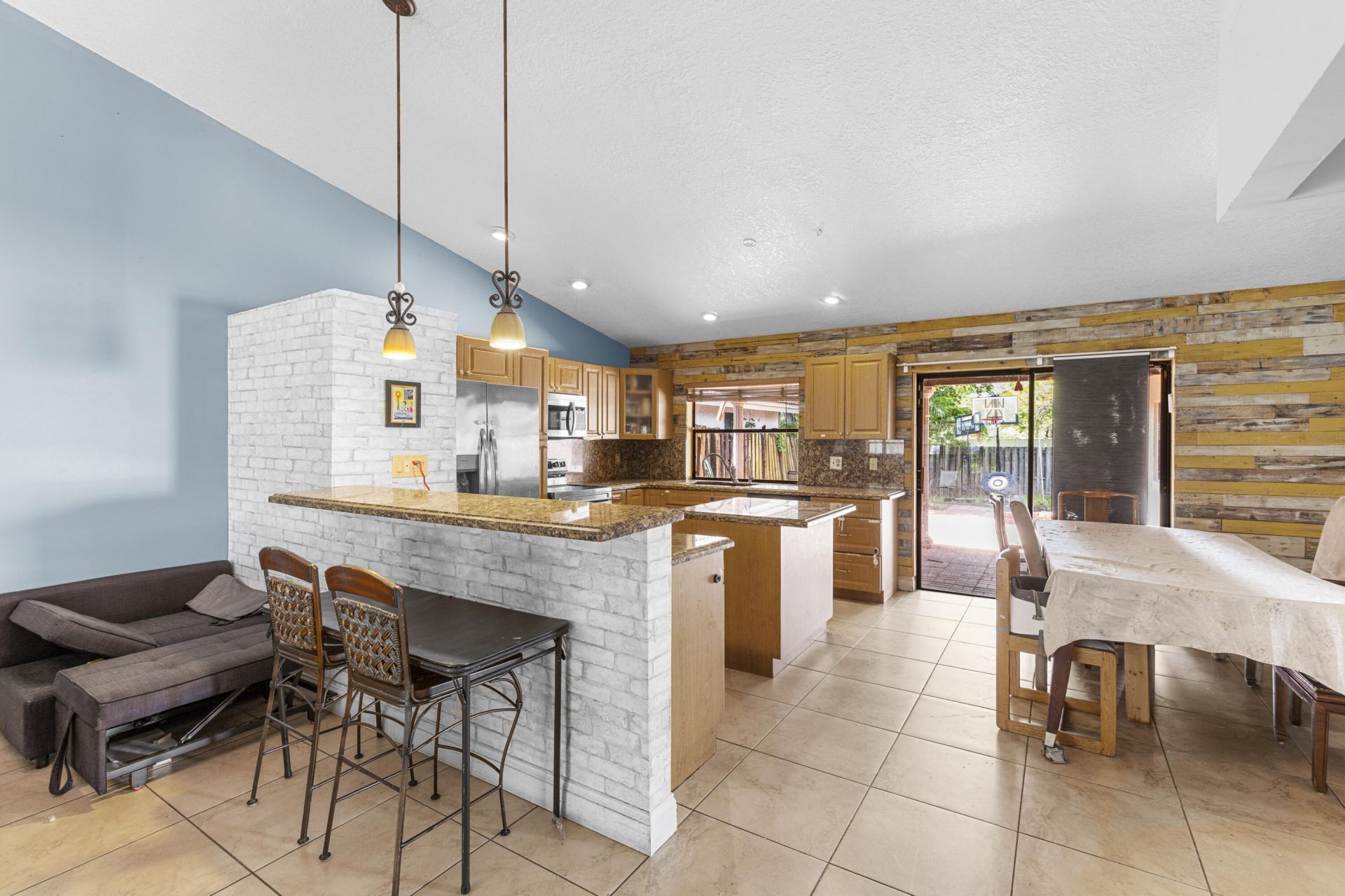 2872 NW 95th Avenue, Coral Springs, FL 33065 Photo