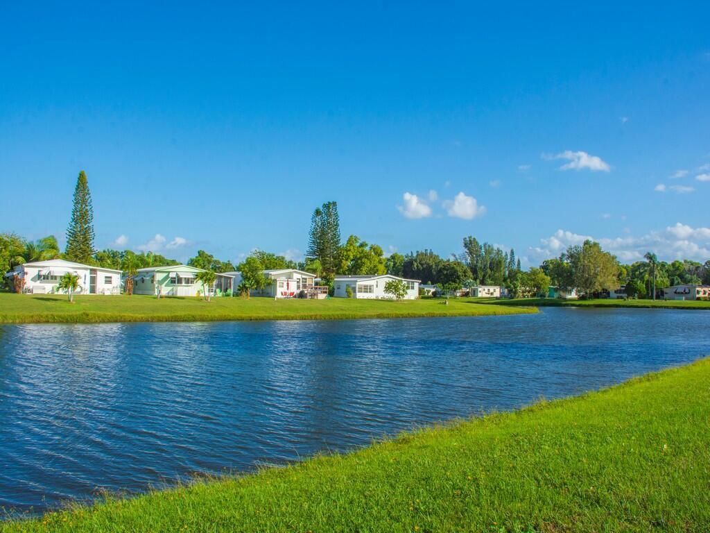 12 Toreador, Port Saint Lucie, FL 34952 Photo