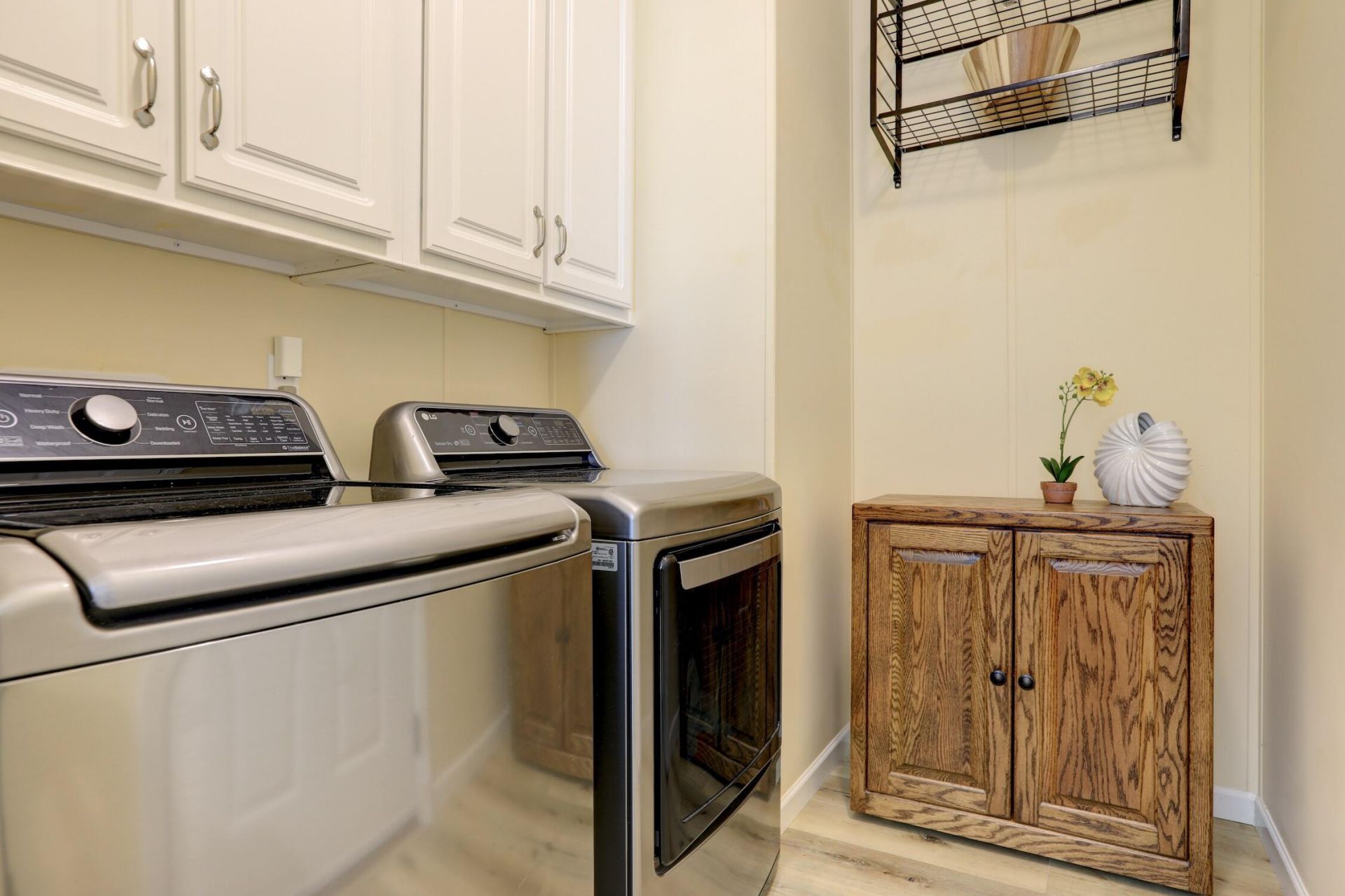939 Pecan Circle, Barefoot Bay, FL 32976 Photo