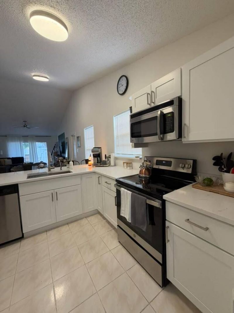 1437 Royal Forest Court, West Palm Beach, FL 33406 Photo