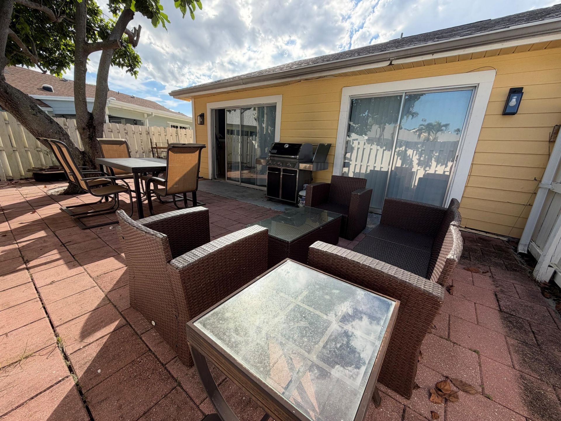 1437 Royal Forest Court, West Palm Beach, FL 33406 Photo