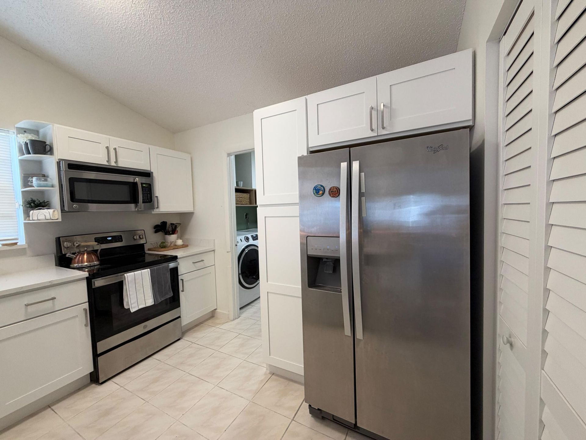 1437 Royal Forest Court, West Palm Beach, FL 33406 Photo
