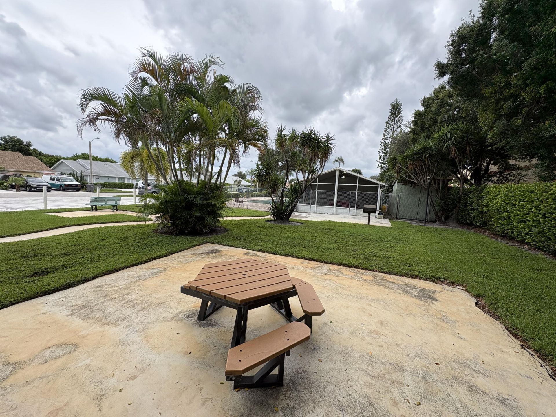 1437 Royal Forest Court, West Palm Beach, FL 33406 Photo