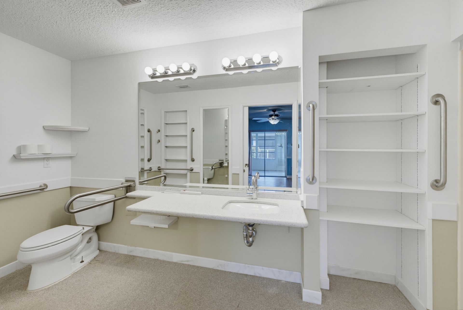 5253 Crystal Anne Drive, West Palm Beach, FL 33417 Photo