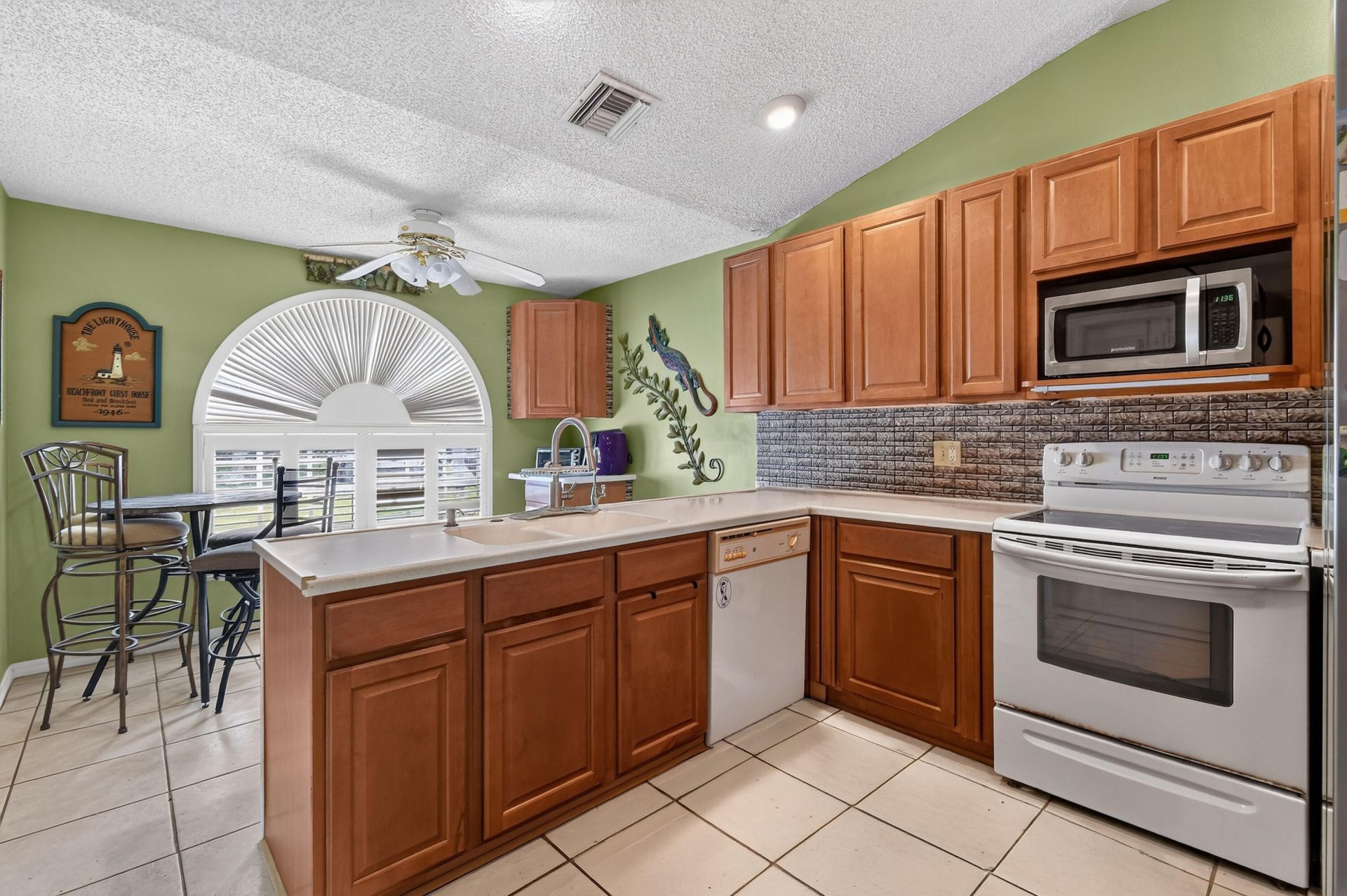 1758 SE Duma Terrace, Port Saint Lucie, FL 34952 Photo