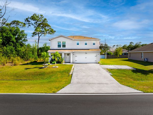 1350 SW PAAR Drive, Port St. Lucie, FL 34953