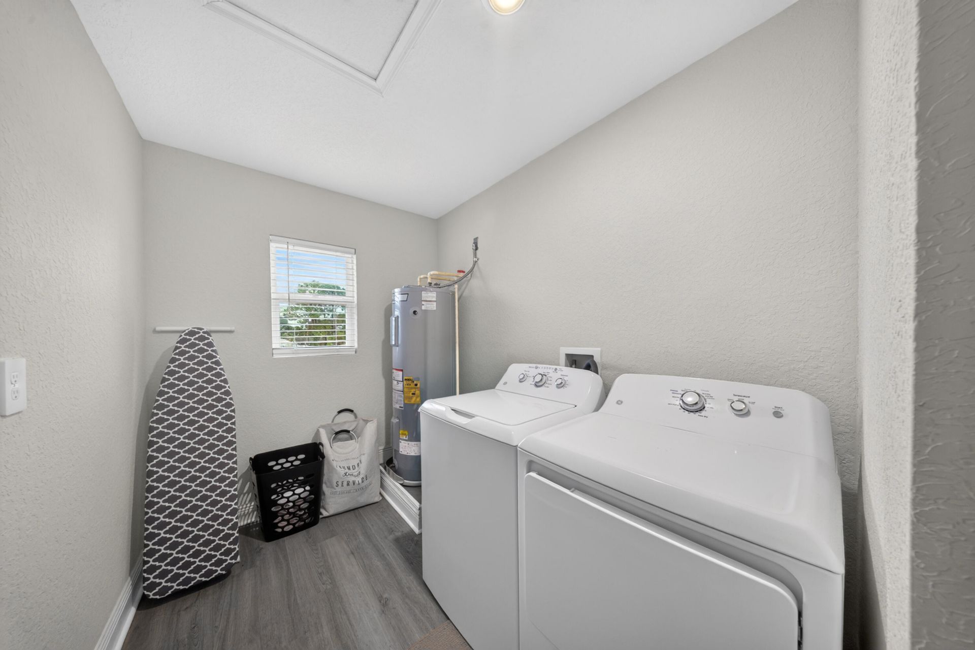 1350 SW Paar Drive, Port Saint Lucie, FL 34953 Photo