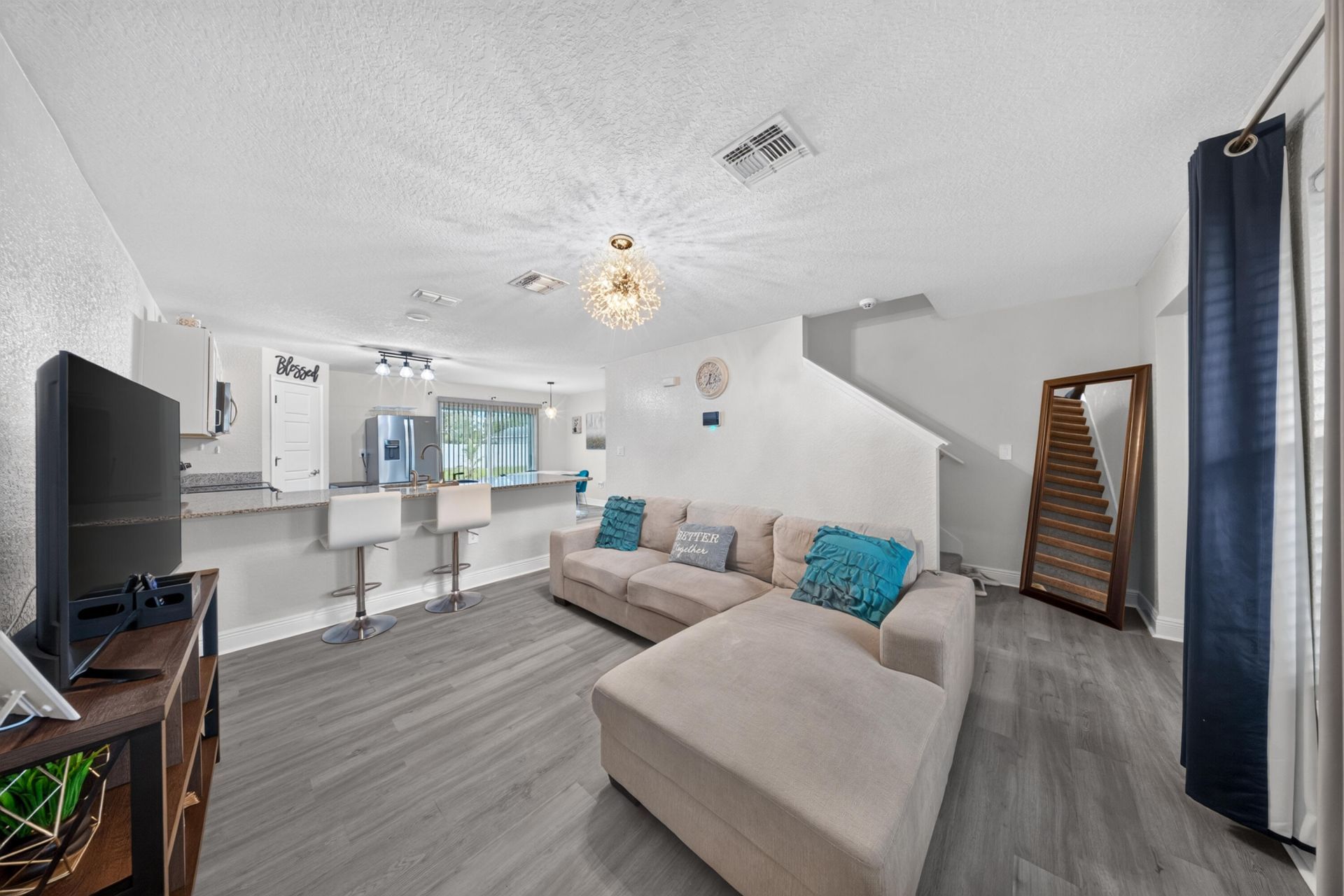 1350 SW Paar Drive, Port Saint Lucie, FL 34953 Photo