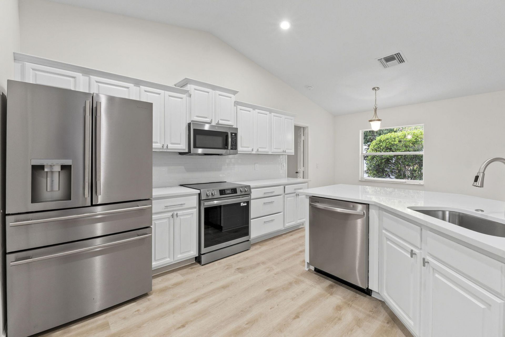 7508 Paso Robles Boulevard, Fort Pierce, FL 34951 Photo