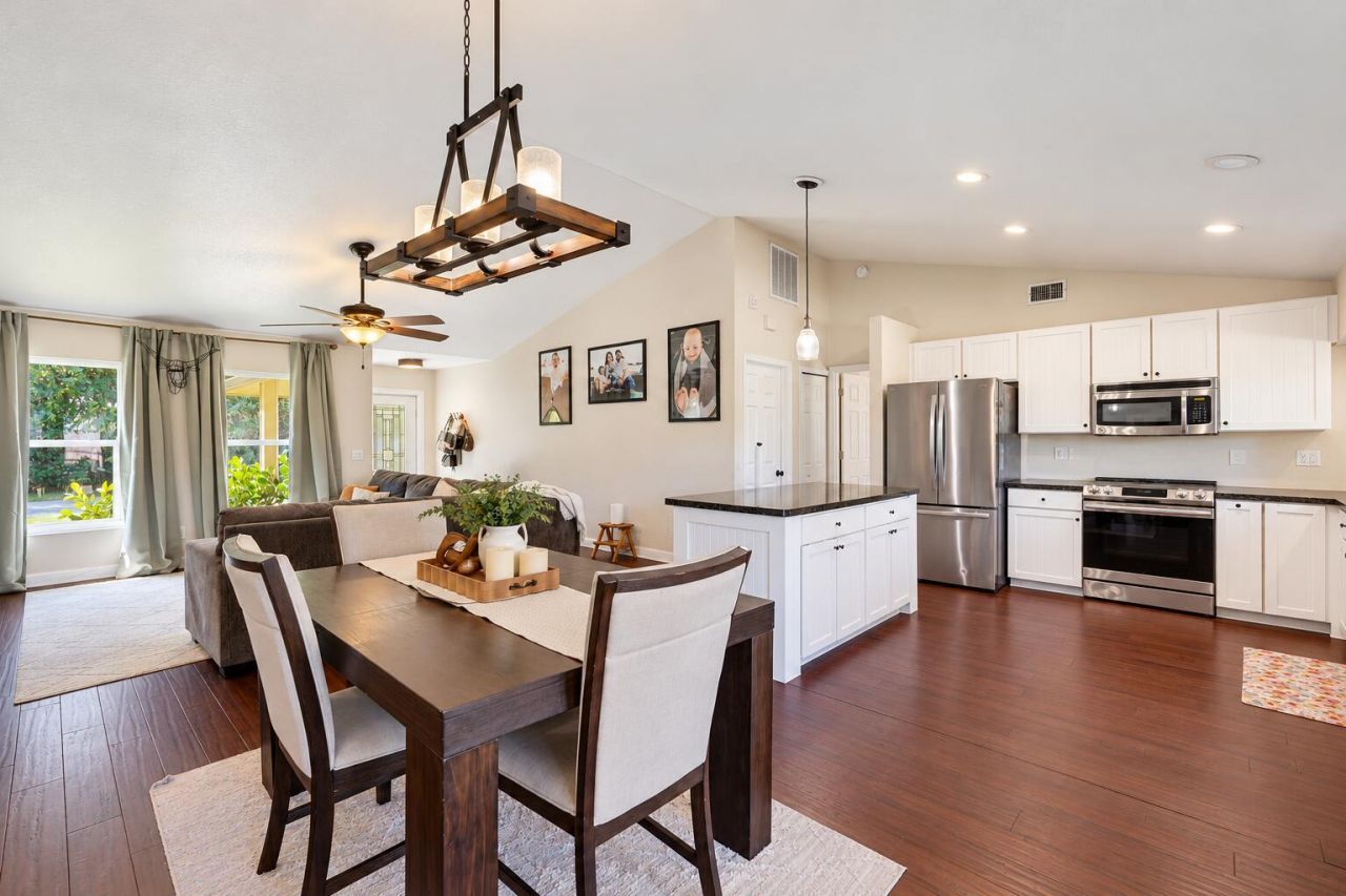 1817 SW Open View Drive, Port Saint Lucie, FL 34953 Photo