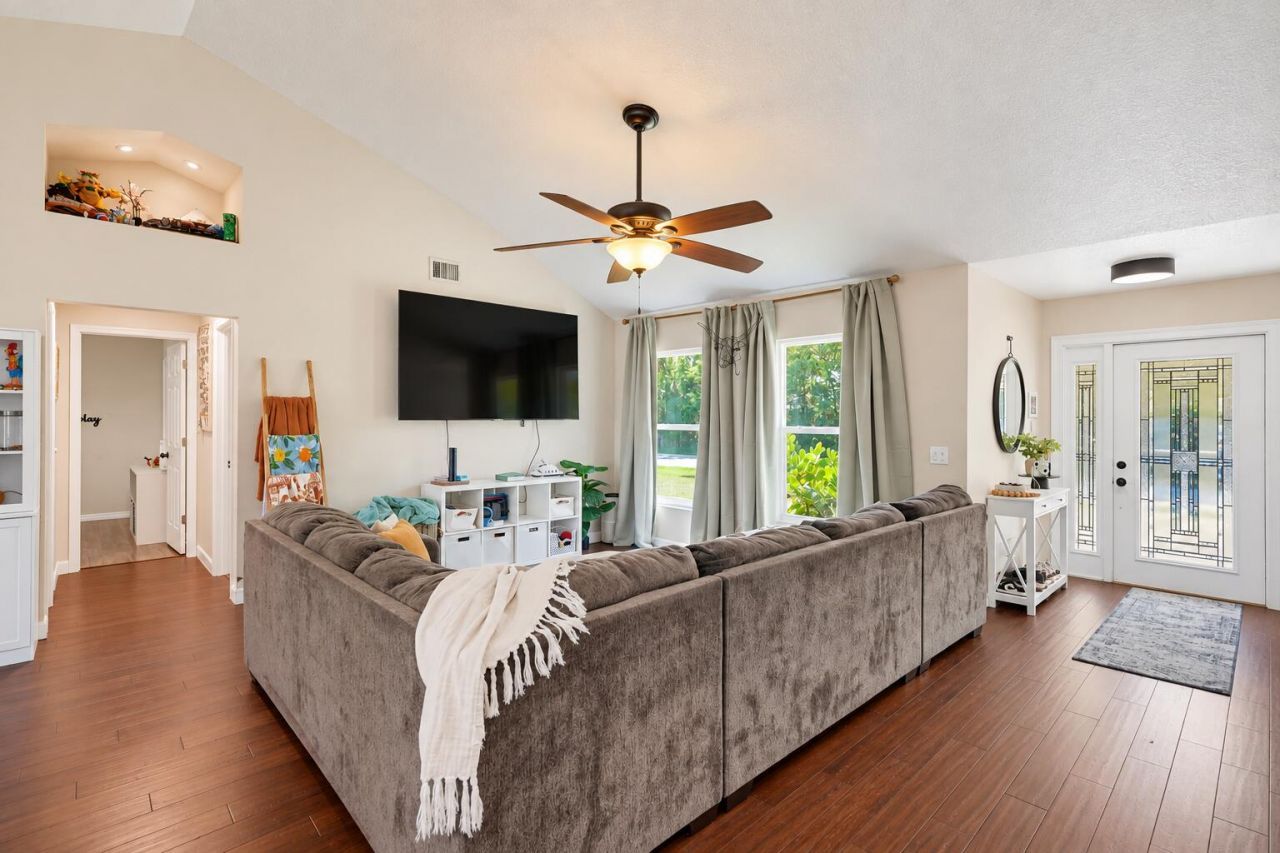 1817 SW Open View Drive, Port Saint Lucie, FL 34953 Photo