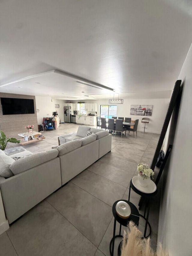 501 NW 98th Avenue, Pembroke Pines, FL 33024 Photo