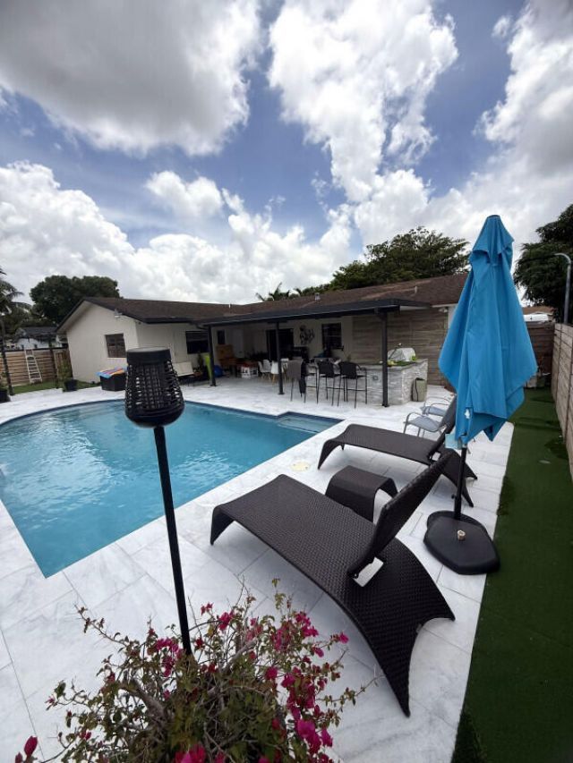 501 NW 98th Avenue, Pembroke Pines, FL 33024 Photo