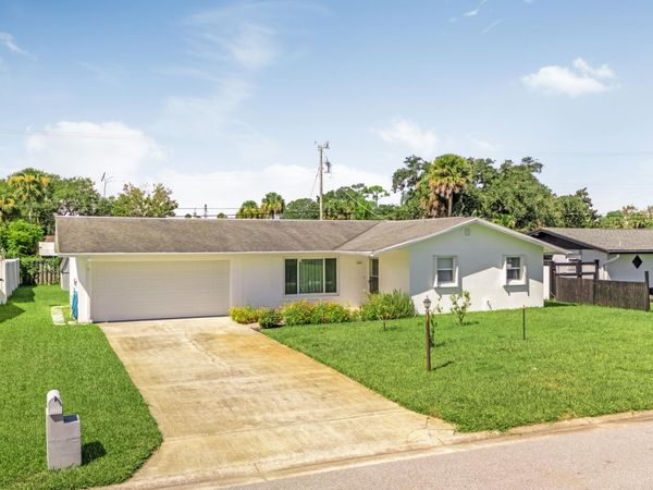 1304 Peachtree Road, Daytona Beach, FL 32114