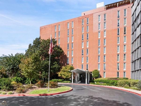 3060 Pharr Court North NW, Unit 114, Atlanta, GA 30305