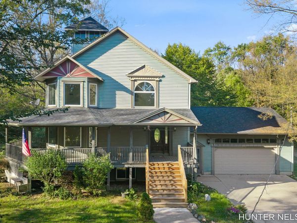 16777 Tyrone Avenue, Kent City, MI 49330